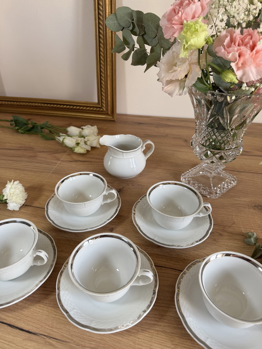 Service porcelaine Thun vintage 