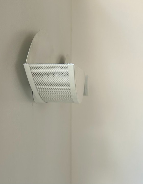 Image 1 of Coppia di applique vintage in metallo traforato bianco, Francia 1980