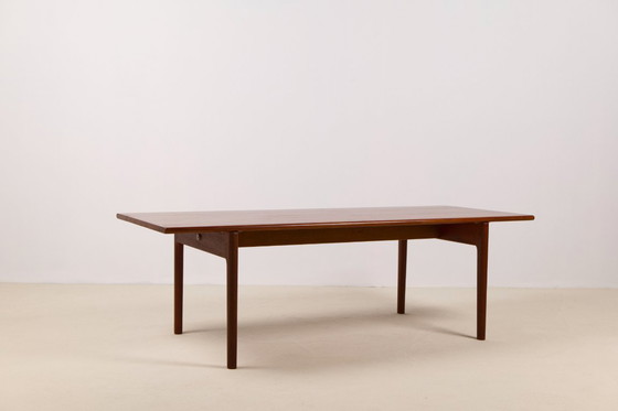 Image 1 of Table basse Hans Wegner AT-15 en teck massif et chêne pour Andreas Tuck