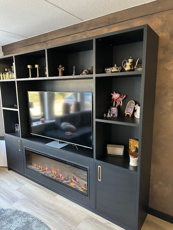 Image 1 of Cinemawall