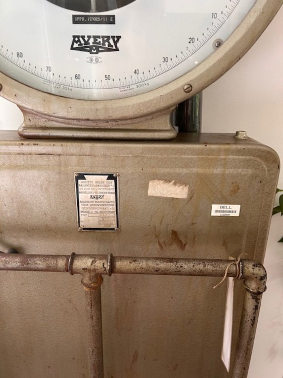 Image 1 of Avery scale