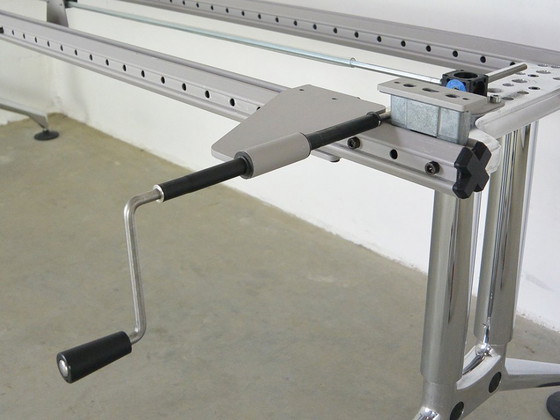 Image 1 of Base per scrivania Vitra Ad Hoc disegnata da Antonio Citterio.