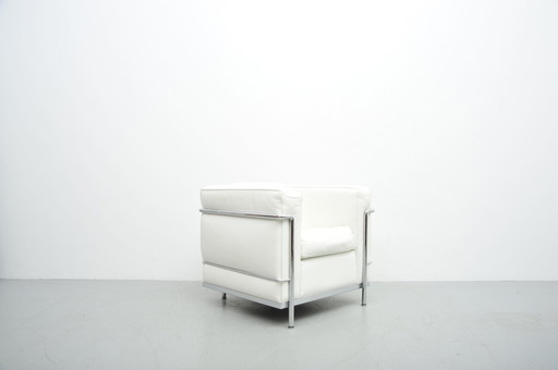 Cassina Le Corbusier LC2 Fauteuil En Cuir Blanc