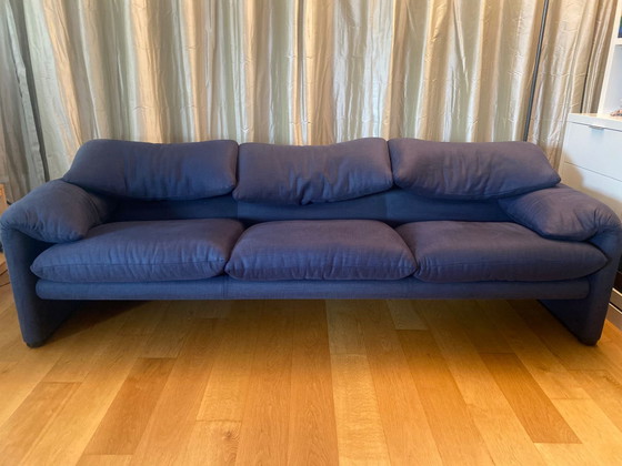Image 1 of Canapé 3 places Cassina Maralunga bleu