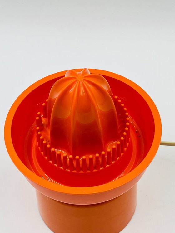 Vintage Philips Orange Space Age Citrus Juicer – Kitchen accessories, Plastic (photo 3 of 11)