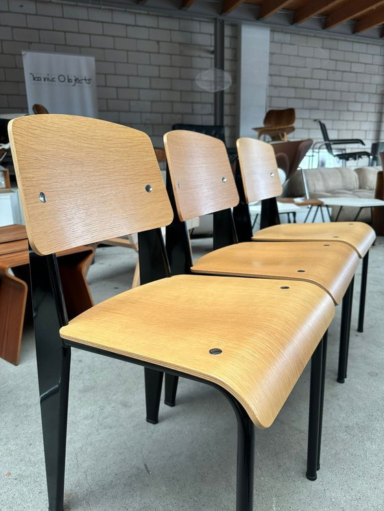 Image 1 of Sedia Jean Prouvé Standard in legno/nero (altre disponibili)