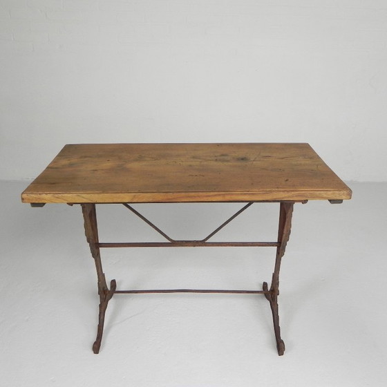 Image 1 of Table de bistrot Art Déco avec plateau en chêne sur piétement en fonte