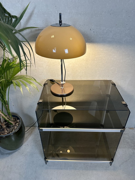 Meubles Hi-Fi au design vintage - verre fumé