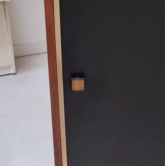 Mid Century vitrinekast – Vitrinekasten, Wood (photo 5 of 24)