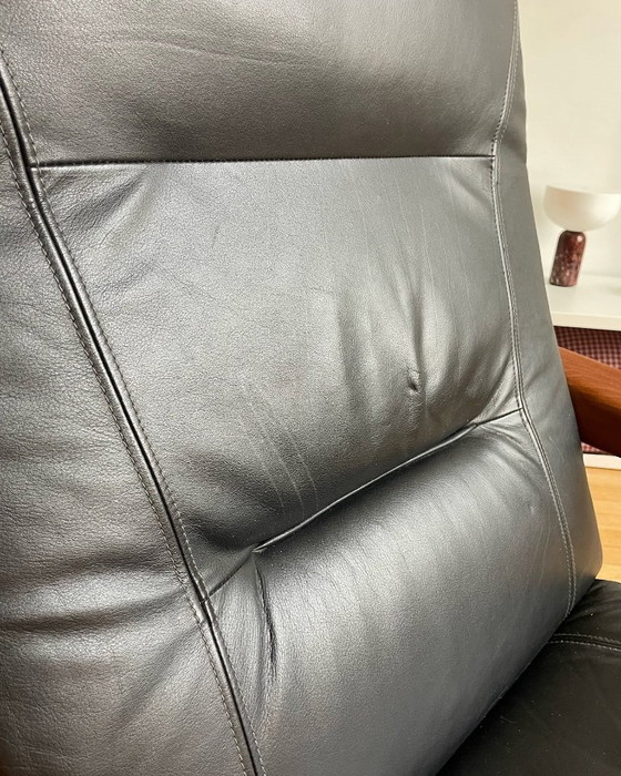 Vintage KOMFORT Fauteuil uit het midden van de 20e eeuw – Wood, Leather (photo 4 of 8)