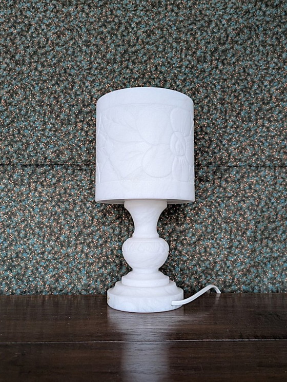 Vintage alabaster table lamp, 27 cm high, from 1 piece – Lighting, Stone (photo 5 of 7)