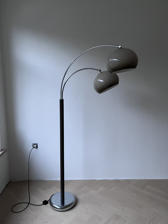 Lampada da terra/ad arco vintage Dijkstra Space Age con doppio paralume – Dijkstra Lampen, Lampade da terra (photo 10 of 11)