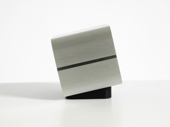 Image 1 of Horloge de table SABA originale, très rare et de grande taille, avec boîtier en aluminium, datant de 1975.