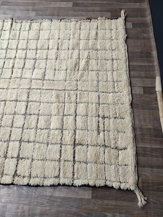 Image 1 of Berber rug in natural wool 270cmx170cm 