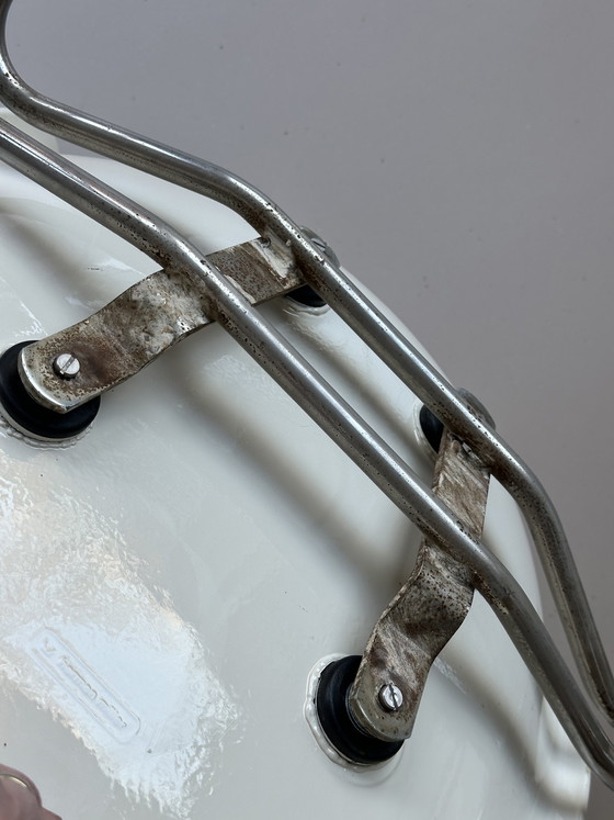 Image 1 of 6x Herman miller Eames DSR Fiberglass kuip stoelen stapelbaar