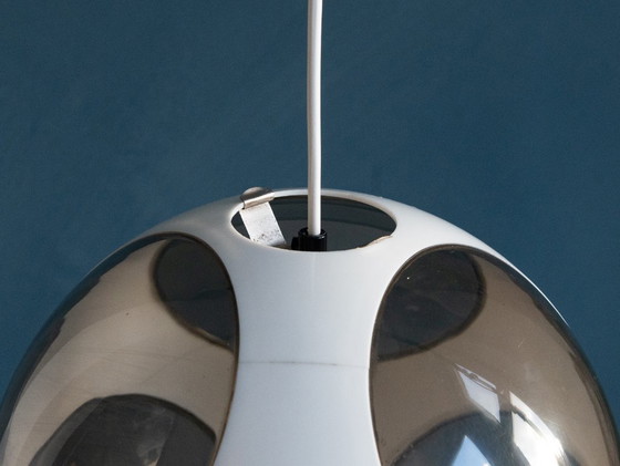 Image 1 of Lámpara colgante espacial redonda blanca con forma de ojo de insecto