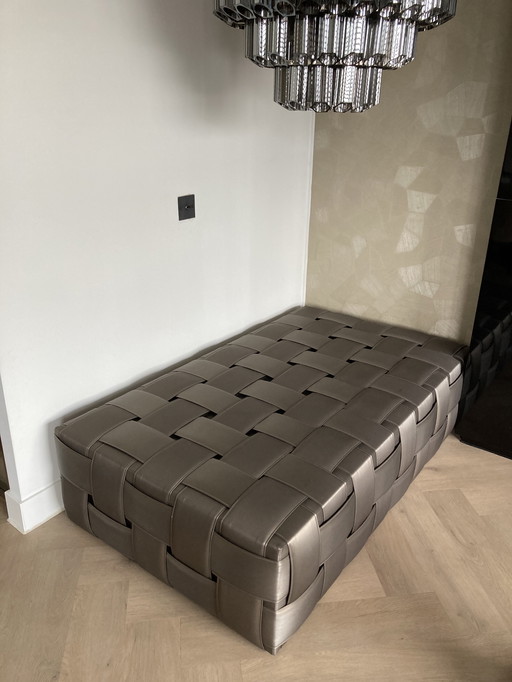 Pouf tressé