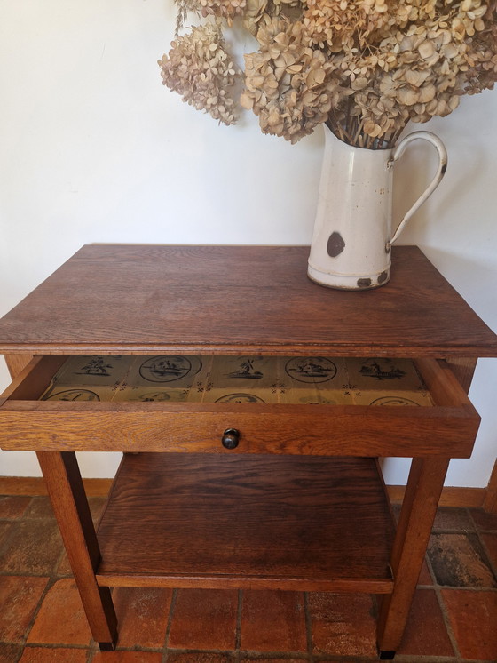 Image 1 of Elegante mesa auxiliar Art Déco con cajón, mesa de té