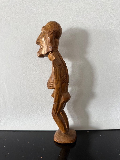 Moai Kava-kava (Île de Pâques)