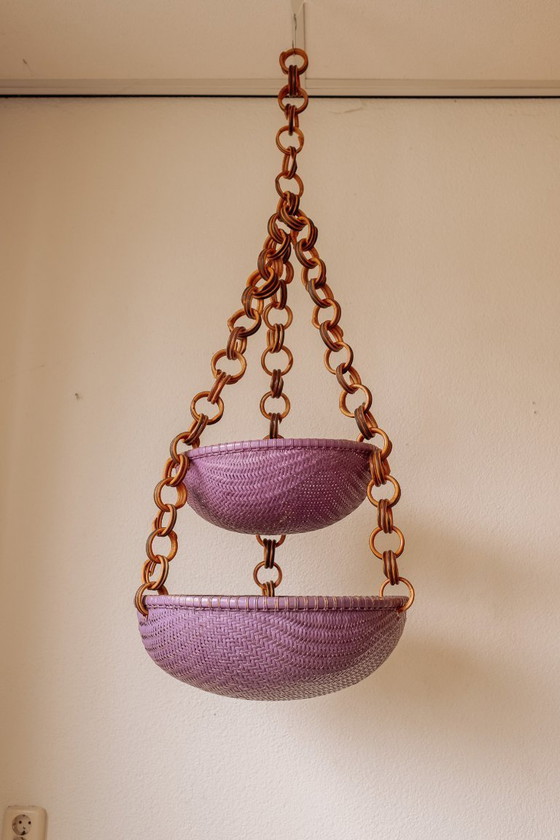 Image 1 of Vintage paarse hangmanden van rotan – jaren 70
