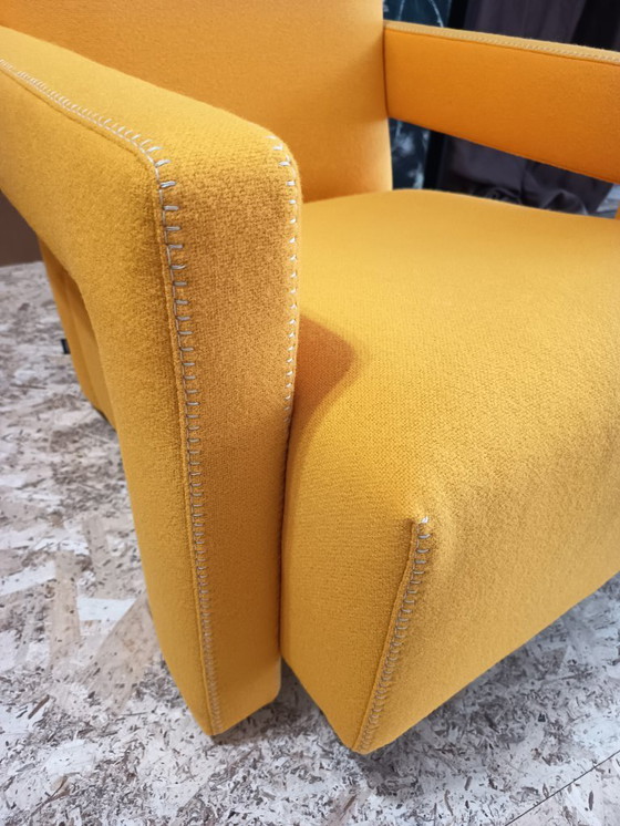 Image 1 of CASSINA 2x Poltrona 637 Utrecht 2024 (NUOVO, mai usato) in lana gialla KVDRAT € 6.600