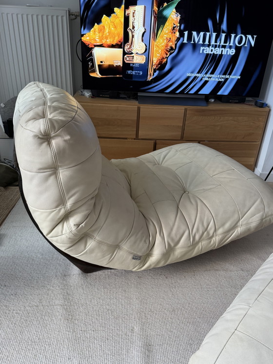 Armchair and Ottoman Ligne Roset Marsala – Plexiglass, Leather (photo 3 of 5)