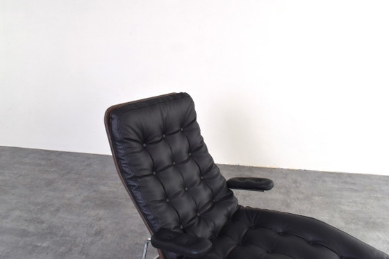 Chaise longue modelo Fenix ​​de piel y cromo de Bauhaus, diseñada por Sam Larsson para Dux. – Metal, Leather (photo 11 of 14)