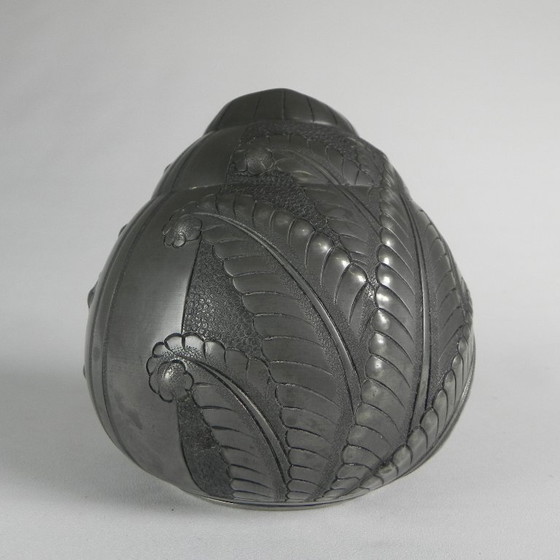Image 1 of Pewter Art Nouveau vase, signed PETIZON, early 20th century