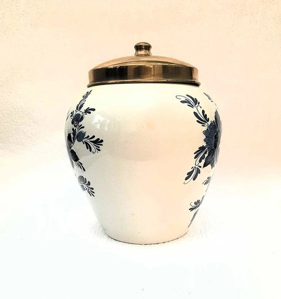 Image 1 of (W008) Delft Blue tobacco jar Royal Goedewaagen – Van Nelle “Rising Hope”