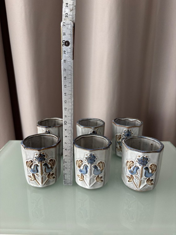 Lot de six tasses en céramique à motif floral, Accessoires de cuisine, Blanc, Vintage (photo 4 sur 9)