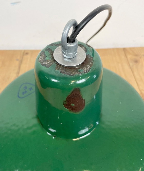 Image 1 of Industrielle grüne Emaille-Hängelampe, 1960er Jahre