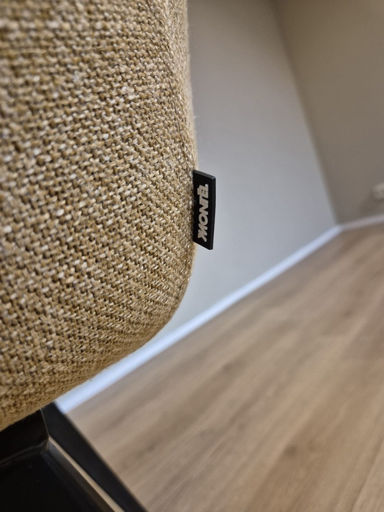 Image 1 of 6 Chaises Montel Nora - Salle à manger - Ocre - Cognac - Design