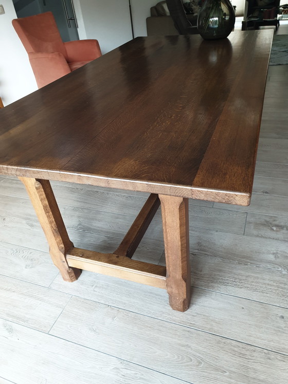 Image 1 of Table vintage en chêne massif faite à la main