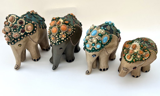 Four handmade elephant figurines – Brazil – folk art – 20th century