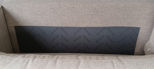 BoConcept 3-zitsbank - INDIVI-model, ontworpen door Anders Nørgaard – banken, Textile, Wood (photo 2 of 5)
