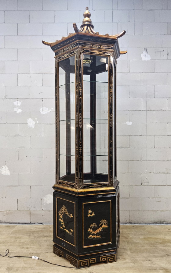 Image 1 of Vitrina china con techo de pagoda e iluminación (vitrina asiática, oriental, vitrina bohemia)