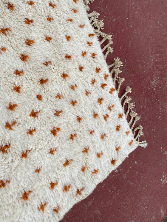 Tapis Beni Ouarain Authentique 3.3x2.3M Laine Écrue Motifs Terracotta – Coton, Scandinavian (photo 7 of 14)