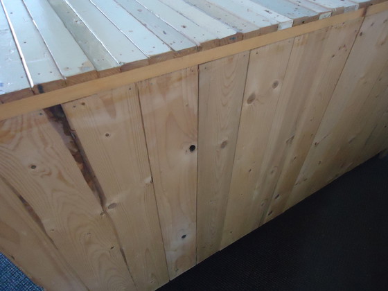Image 1 of 1x grand buffet en bois de récupération, beige avec couleurs d'accent
