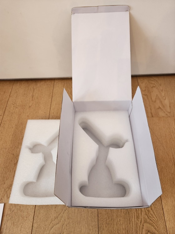 Image 1 of Éditions Studio (After Jeff Koons) - Balloon Rabbit (Magenta) - Edition 206 / 999