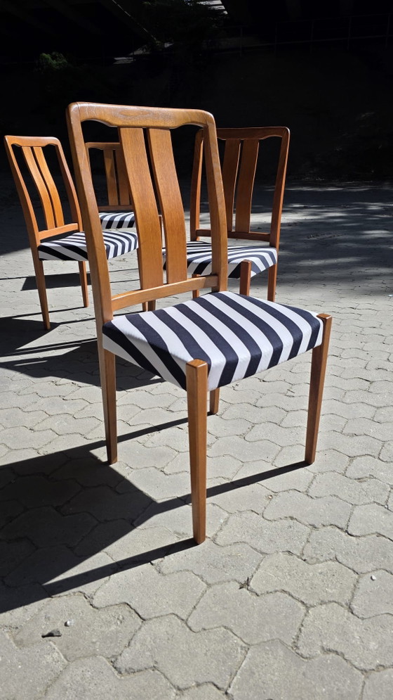 Suite di 4 sedie vintage rivestite Troeds, Bjärnum-Svezia, 60/70 – Sedie da pranzo, Wood (photo 2 of 5)