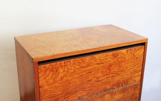 Image 1 of Commode en noyer des années 1950
