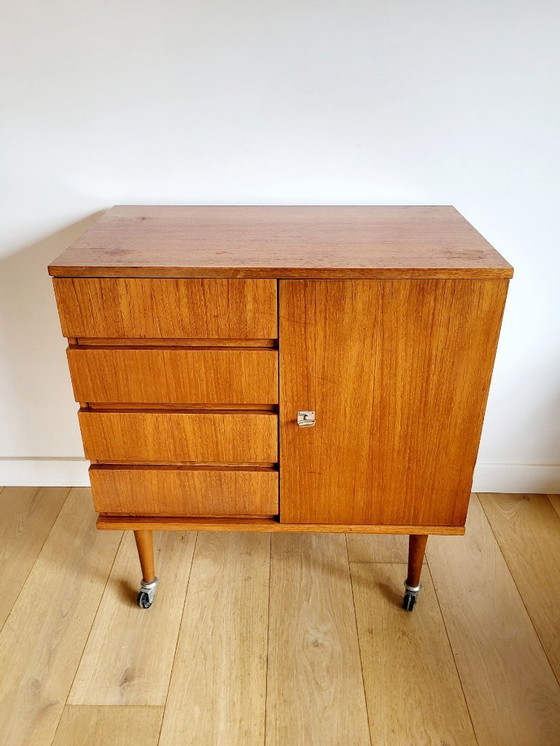 Image 1 of Mobile bar o cassettiera vintage su ruote, anni '60