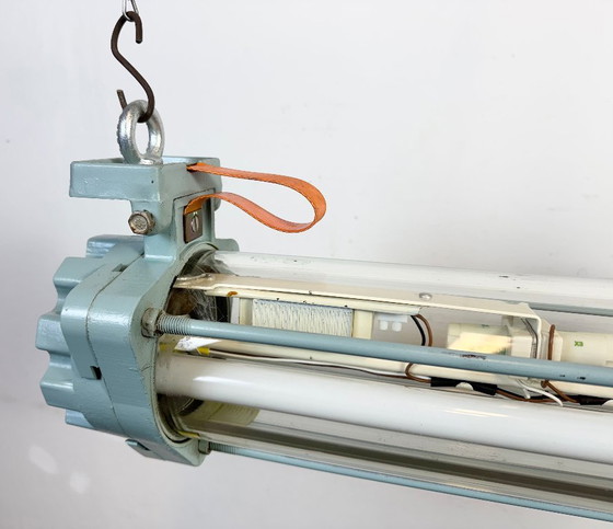 Image 1 of Lampada fluorescente industriale della Germania dell'Est di Leuchtenbau Wittenberg, anni '80