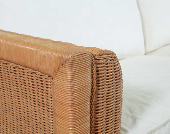 Image 1 of Luxurious Mid-Century Italian Design Gasparuzzii Reed White Lounge Greenhouse Sofa. Italy, 1980s