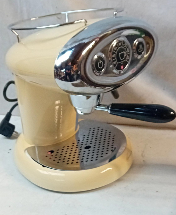 Image 1 of Illy FrancisFrancis Coffee Machine