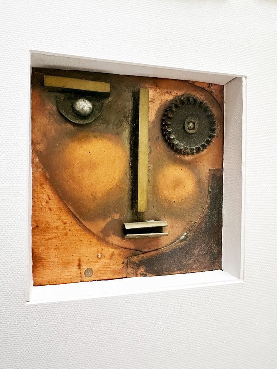 Image 1 of Avantgardistische Porträtskulptur aus geflammtem Metall. Deutschland, 1990er Jahre.