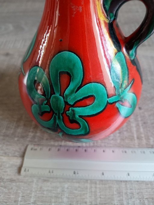 West Germany Schlossberg Vase Red with Green Motifs – vazen, Ceramic (photo 2 of 8)