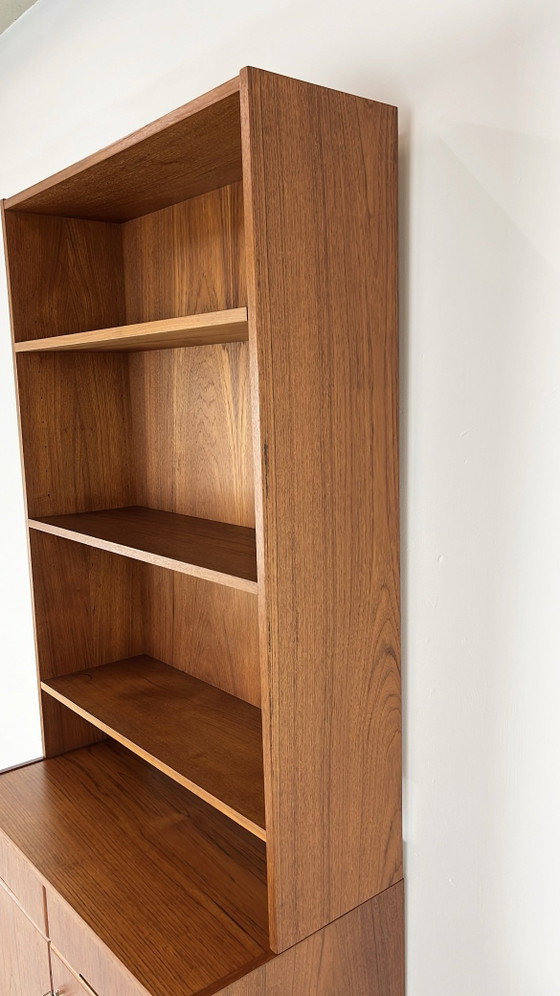 Librerie vintage svedesi in impiallacciatura di teak – Legno (photo 6 of 15)