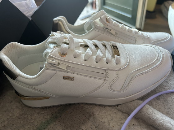 Mexx Sneakers Größe 38 – Geschenke, Plastic (photo 10 of 15)