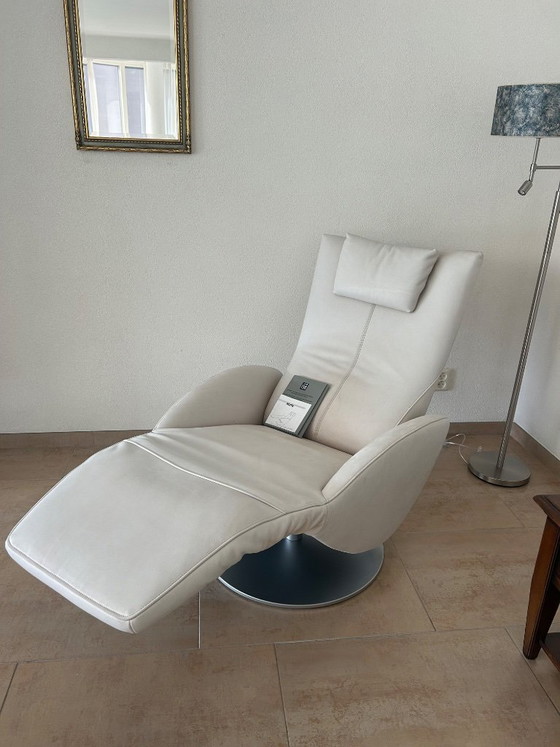 Fauteuil inclinable FMS Mate en cuir souple – FSM, Fauteuils de relaxation, Leather, Metal (photo 3 of 5)